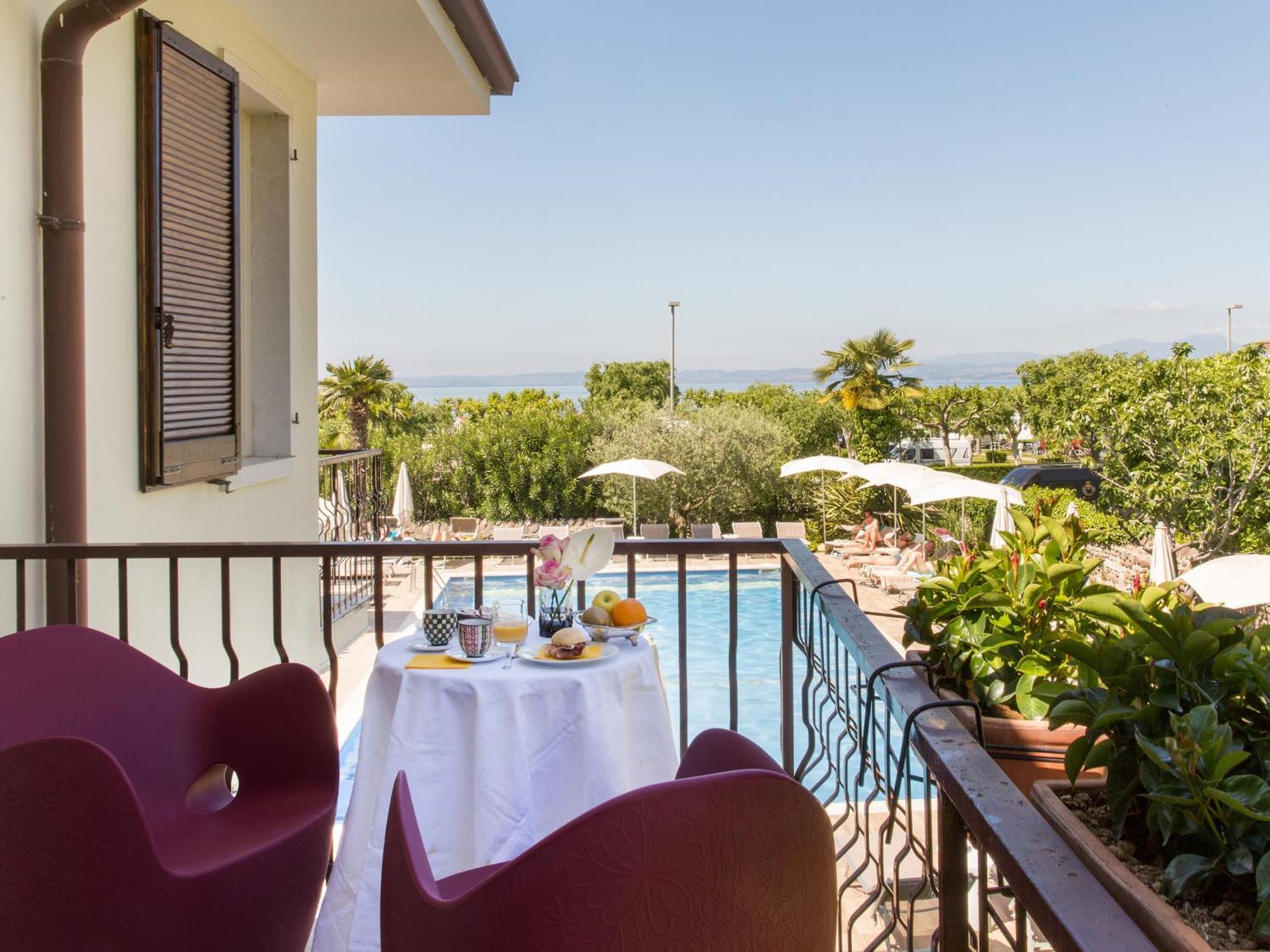Hotel Ca' Mura Bardolino Exterior photo